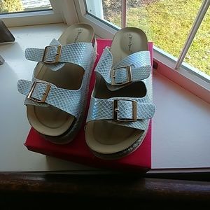 Nature Breeze Shoes - NEW NATURE BREEZE OFF WHITE SANDLE PLATFORM Nature Breeze Shoes - NEW NATURE BREEZE OFF WHITE SANDLE PLATFORM